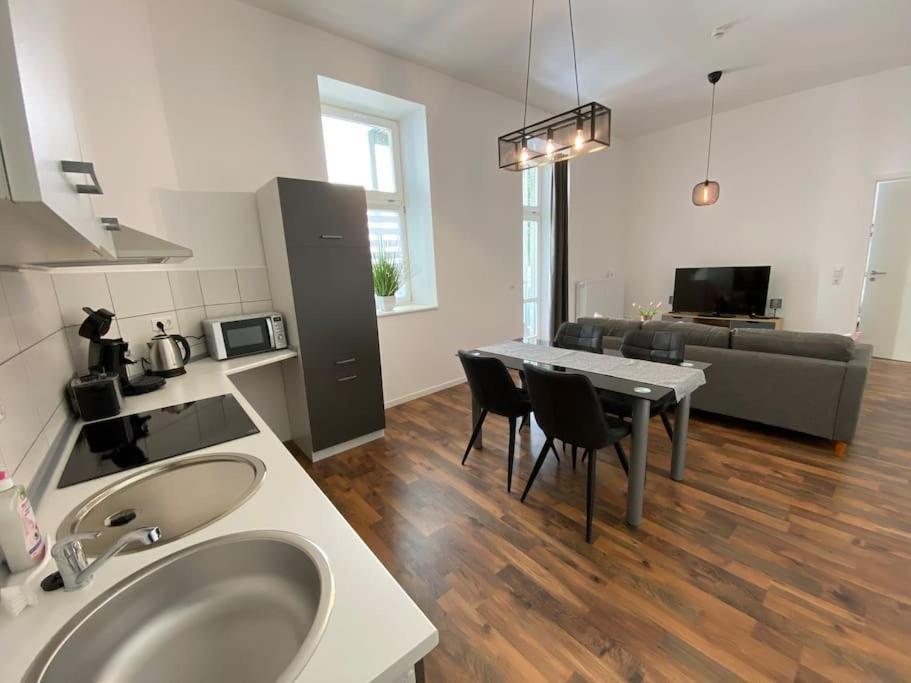 Akk3 Apartment Magdeburg Altstadt Zentral Balkon Zewnętrze zdjęcie